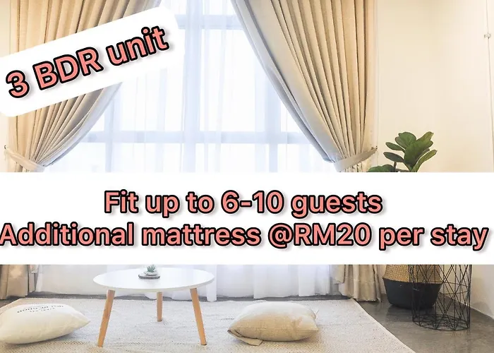 Yong Peng Homestay 永平民宿- 3 Bedroom Shoplot Converted Bnb At Level 1, For Business Travellers, Street Parking, Wifi, 1 Min To Kfc & Mcd