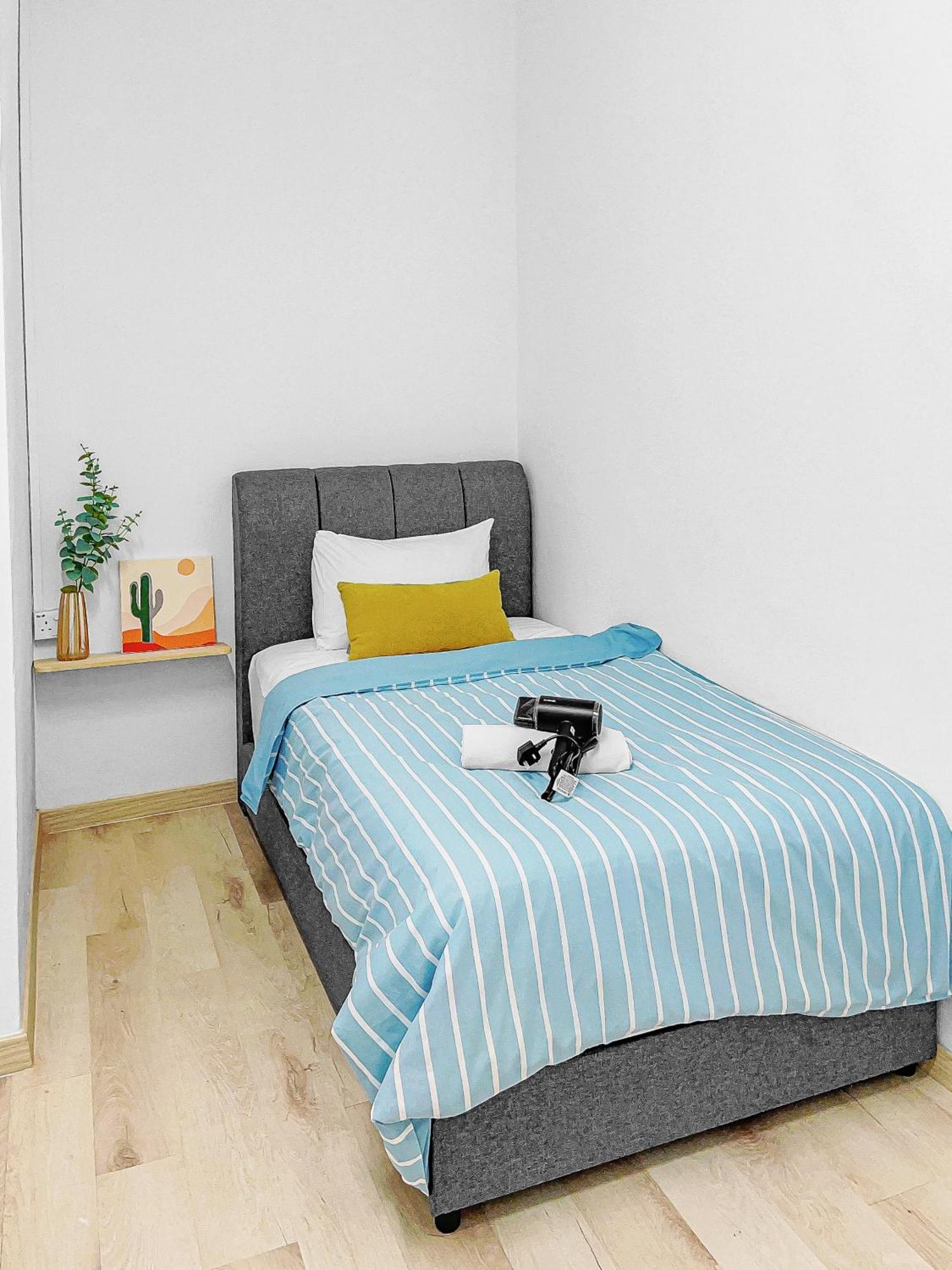 Homestay Homestay: 3-bedroom Business With Fast Food Proximity