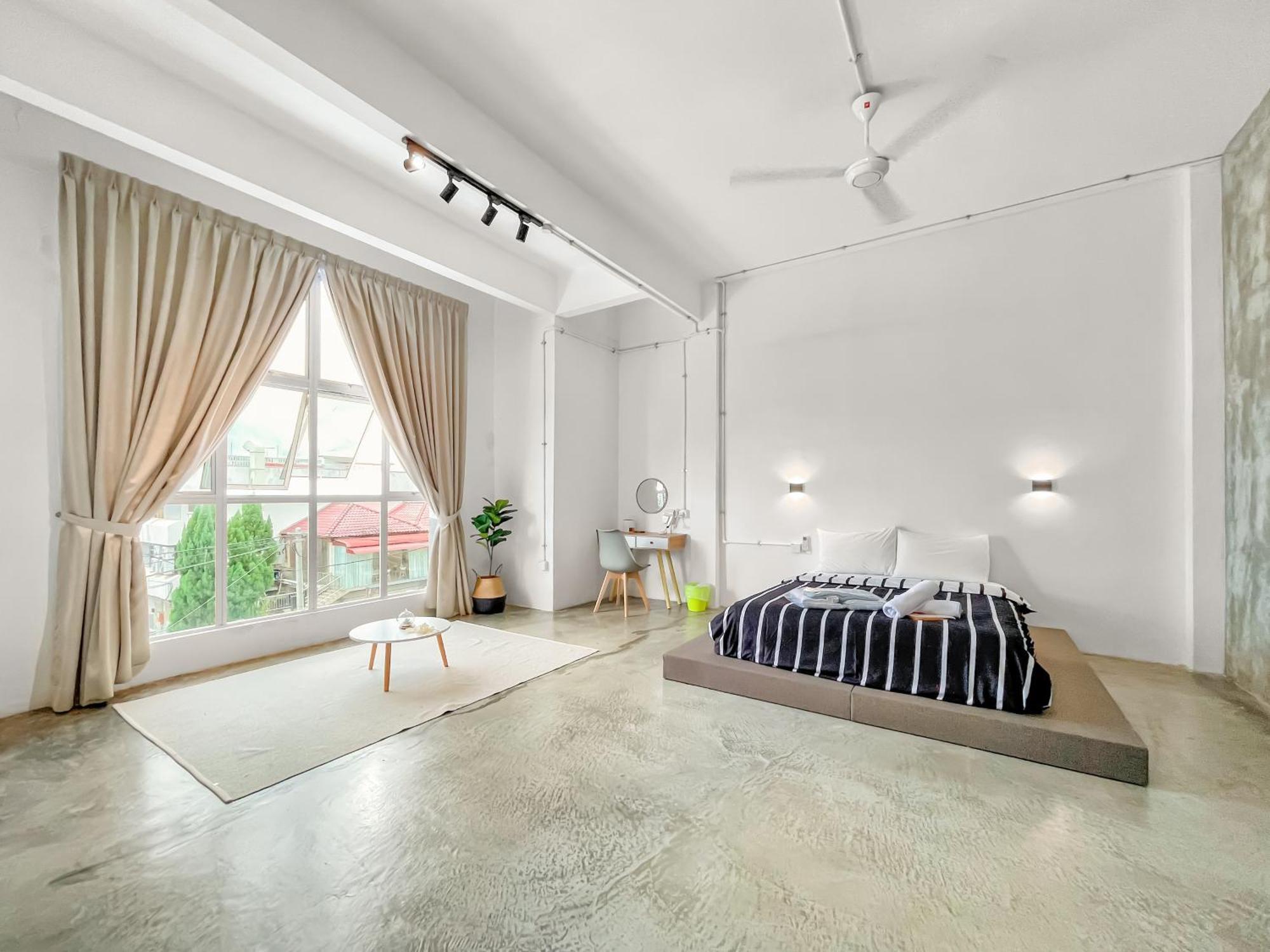 Homestay Homestay: 3-bedroom Business With Fast Food Proximity *